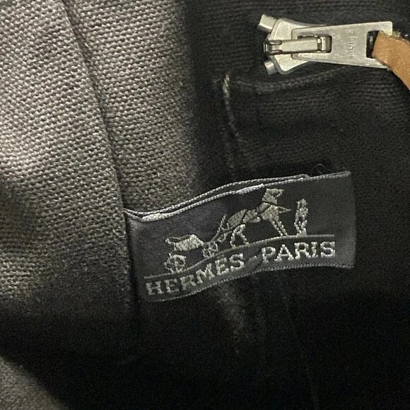 Auth HERMES Fourre Tout Tote PM - Black Canvas Tote Bag - Picture 8 of 11